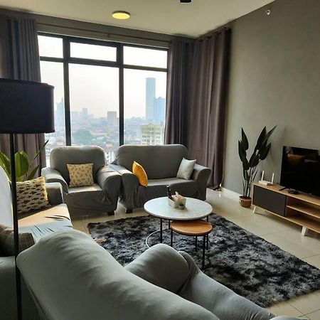 Infinity Pool 2Br Suite 7Pax @Beacon @Georgetown Exteriör bild