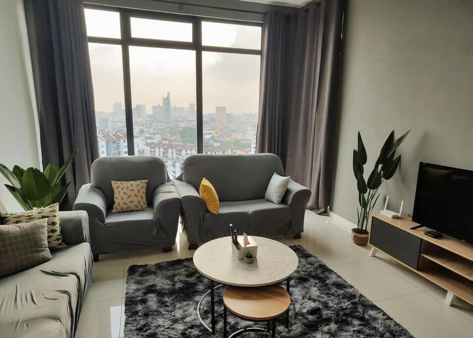 Infinity Pool 2Br Suite 7Pax @Beacon @Georgetown Exteriör bild